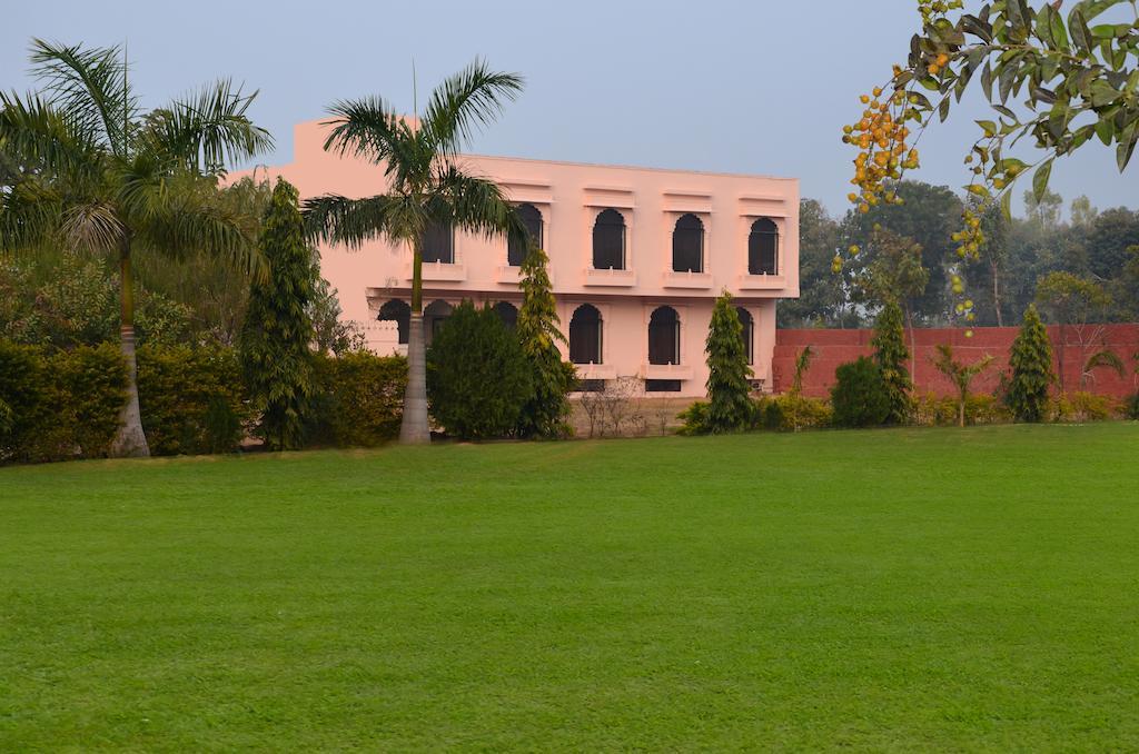Ranthambhore National Resort Sawai Madhopur Exterior photo