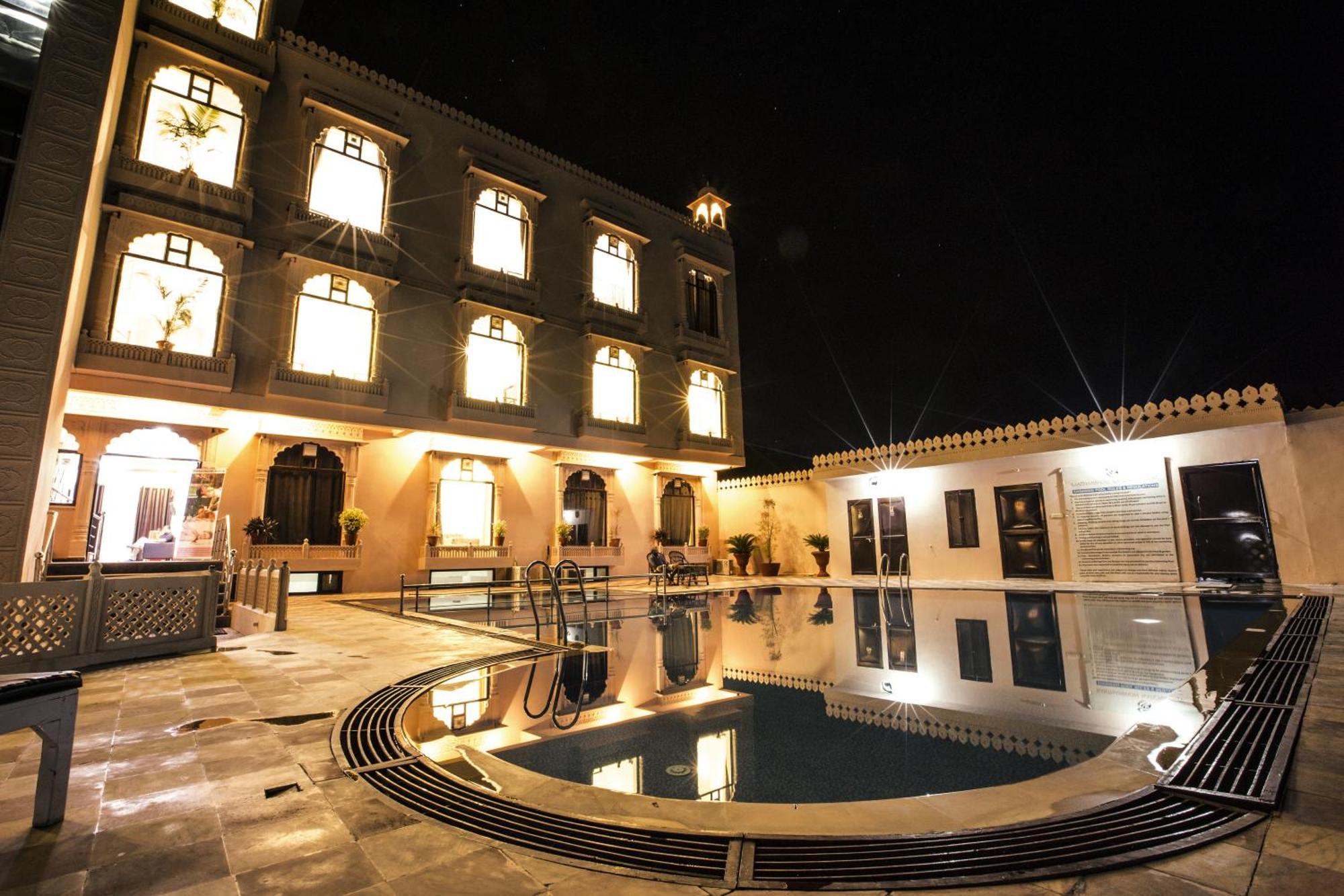 Ranthambhore National Resort Sawai Madhopur Exterior photo